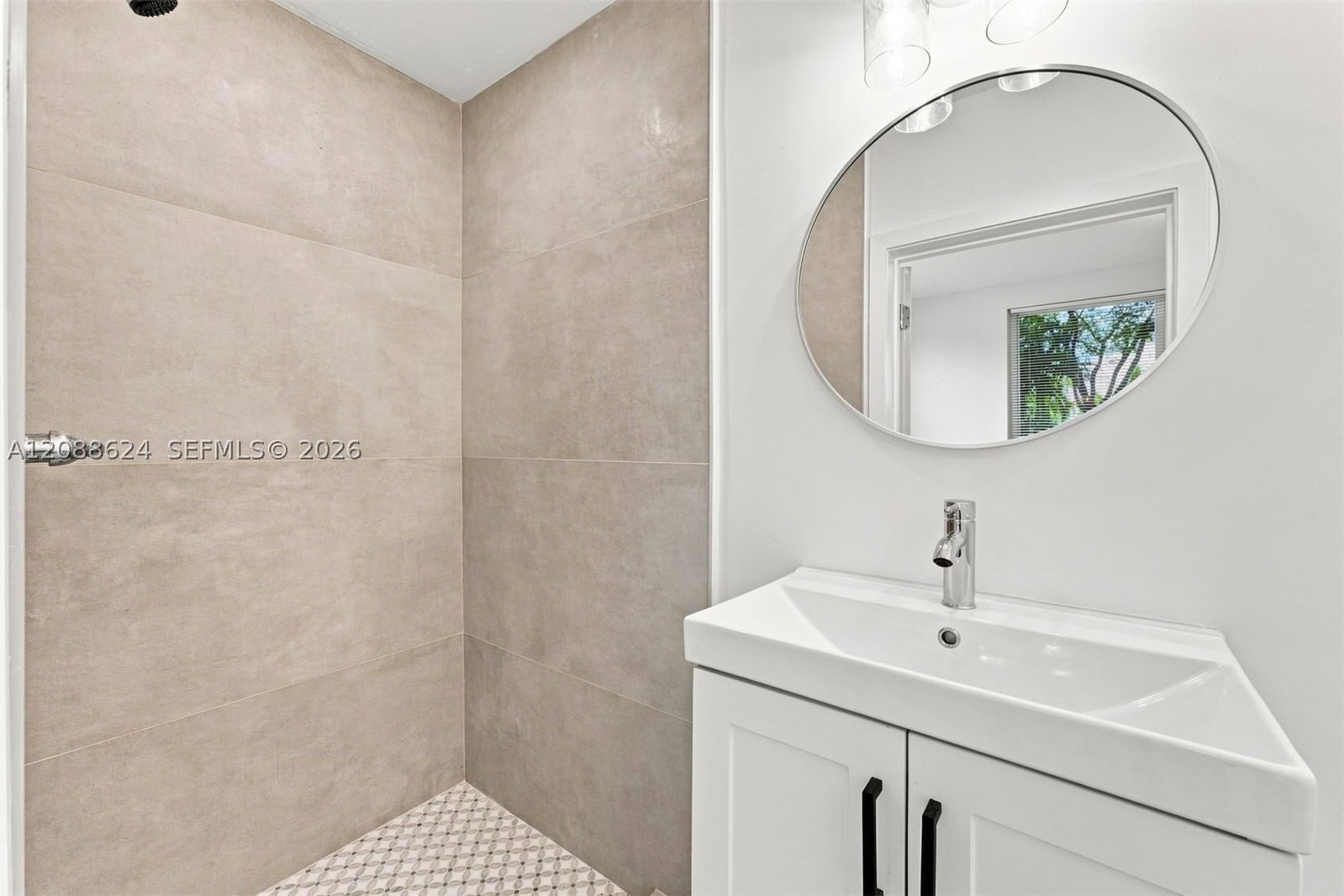 Real estate property located at 380 130th St, Miami-dade, Overbrook Shores No 3, North Miami, FL