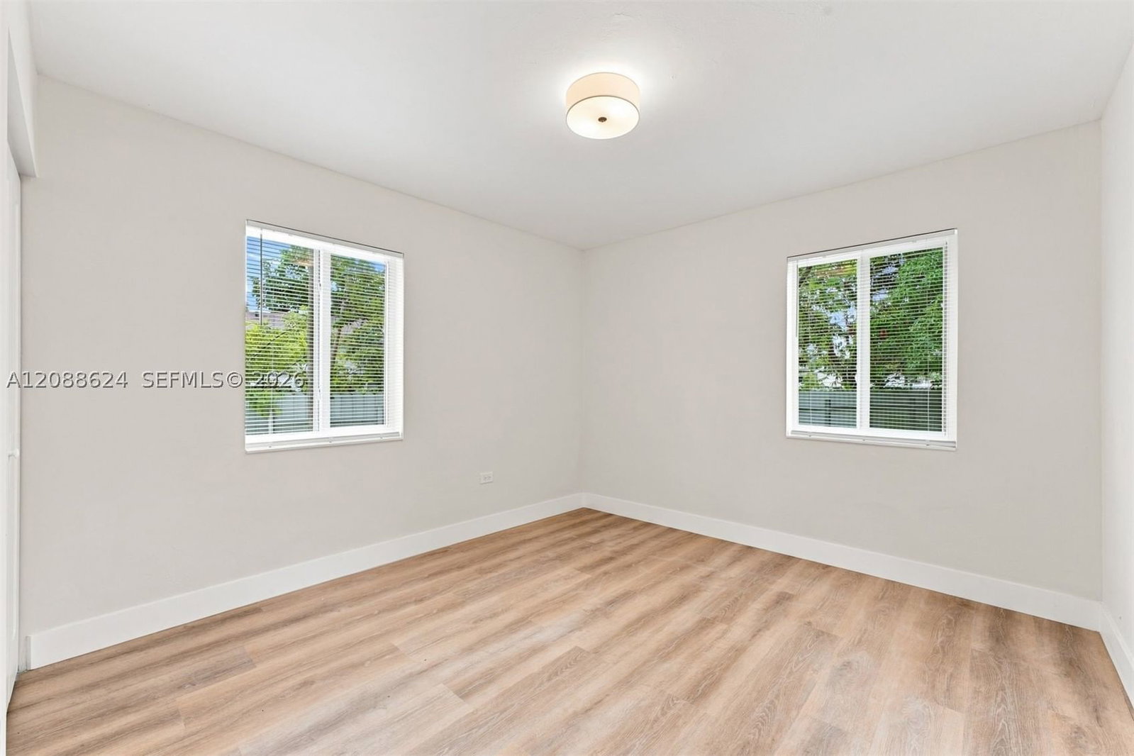 Real estate property located at 380 130th St, Miami-dade, Overbrook Shores No 3, North Miami, FL