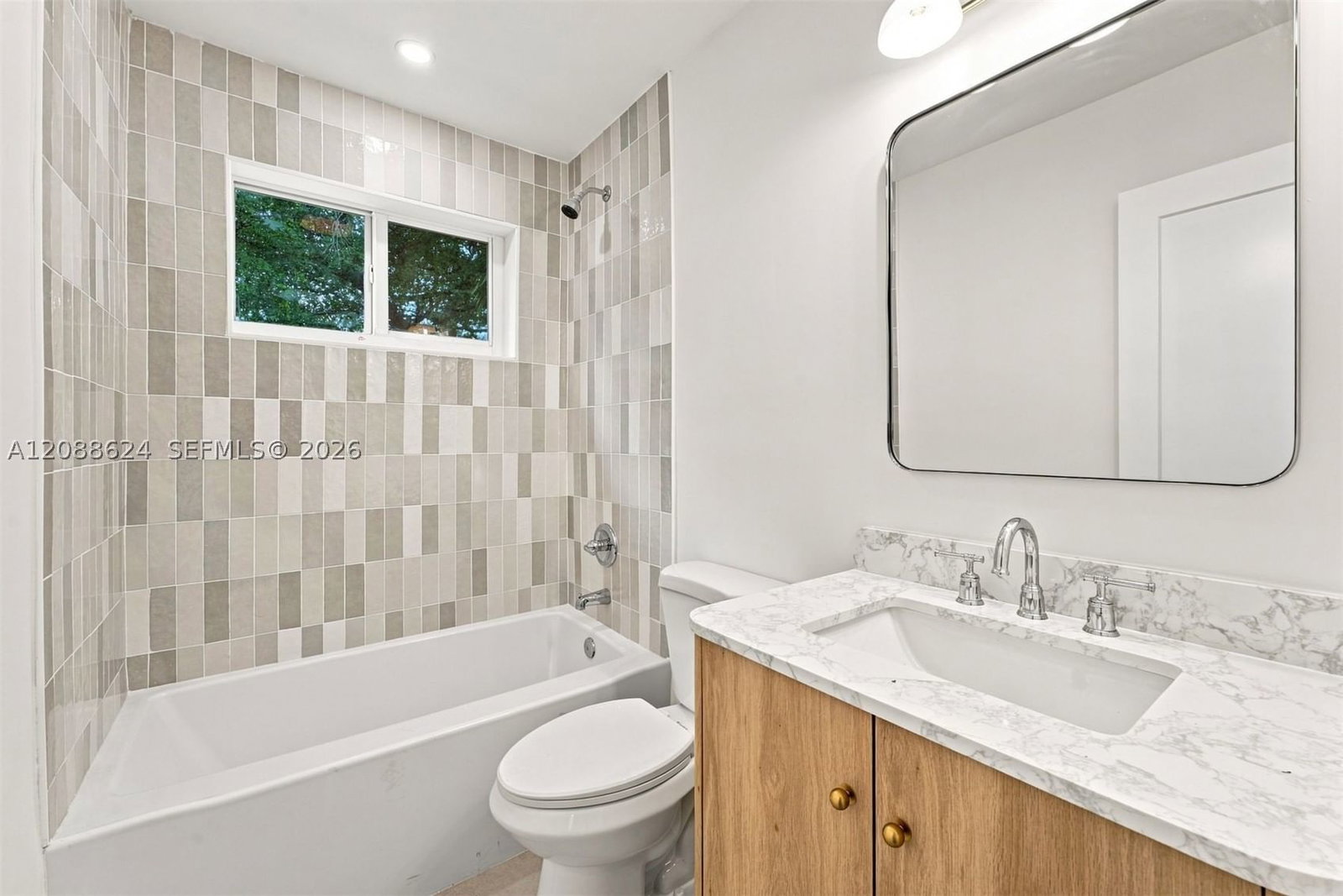 Real estate property located at 380 130th St, Miami-dade, Overbrook Shores No 3, North Miami, FL