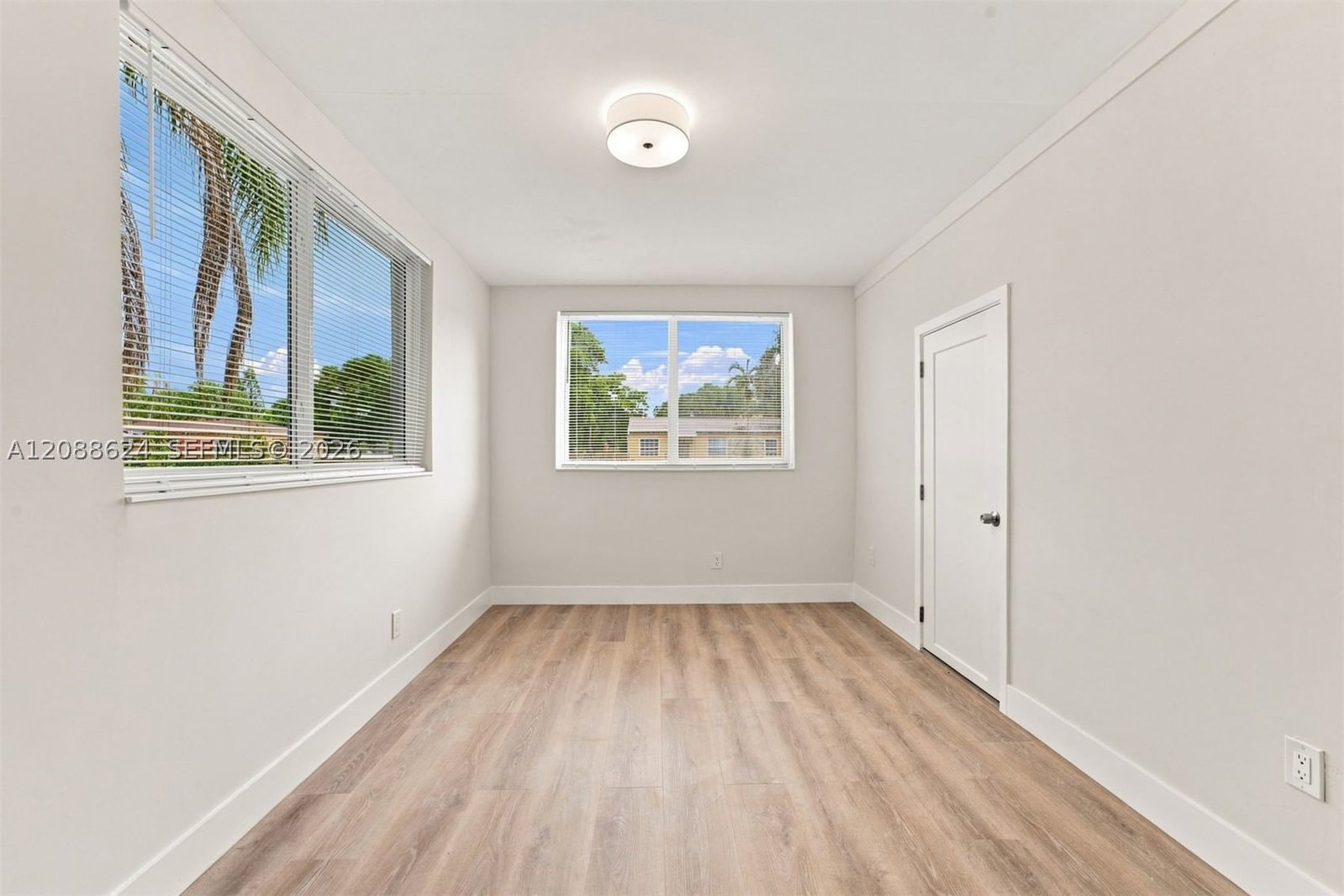 Real estate property located at 380 130th St, Miami-dade, Overbrook Shores No 3, North Miami, FL