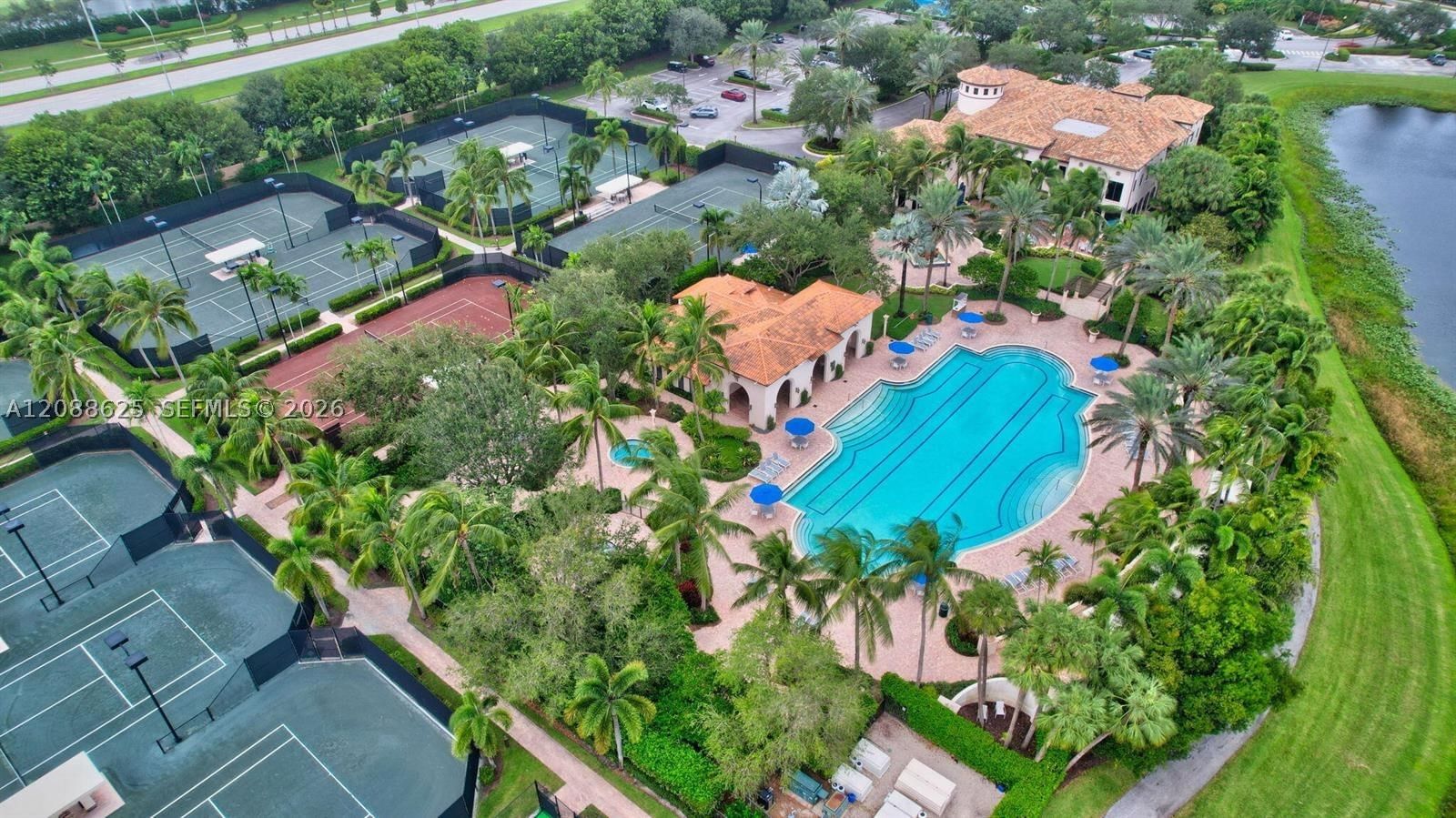 Real estate property located at 17614 Circle Pond Ct, Palm Beach, Fox Hill Estates Of Boca, Boca Raton, FL