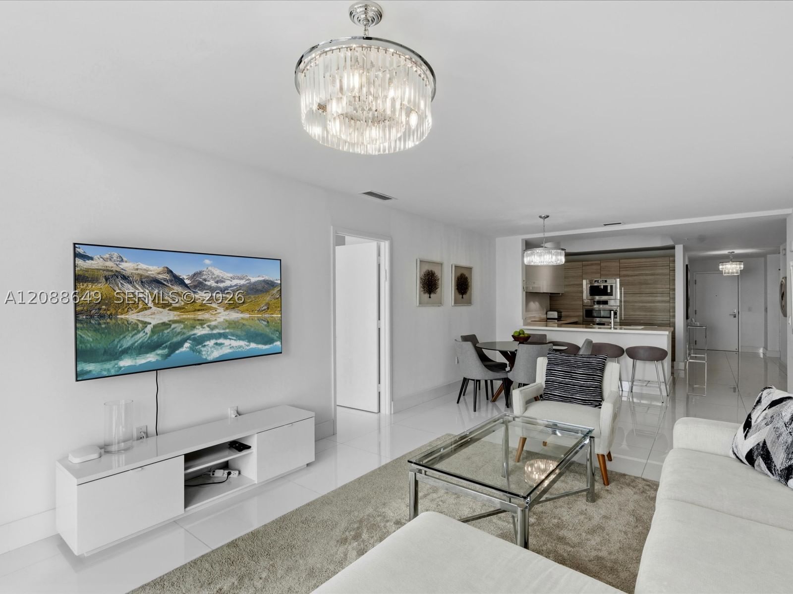 Real estate property located at 300 Sunny Isles Blvd #4-2506, Miami-dade, Parque Towers Condo, Sunny Isles Beach, FL