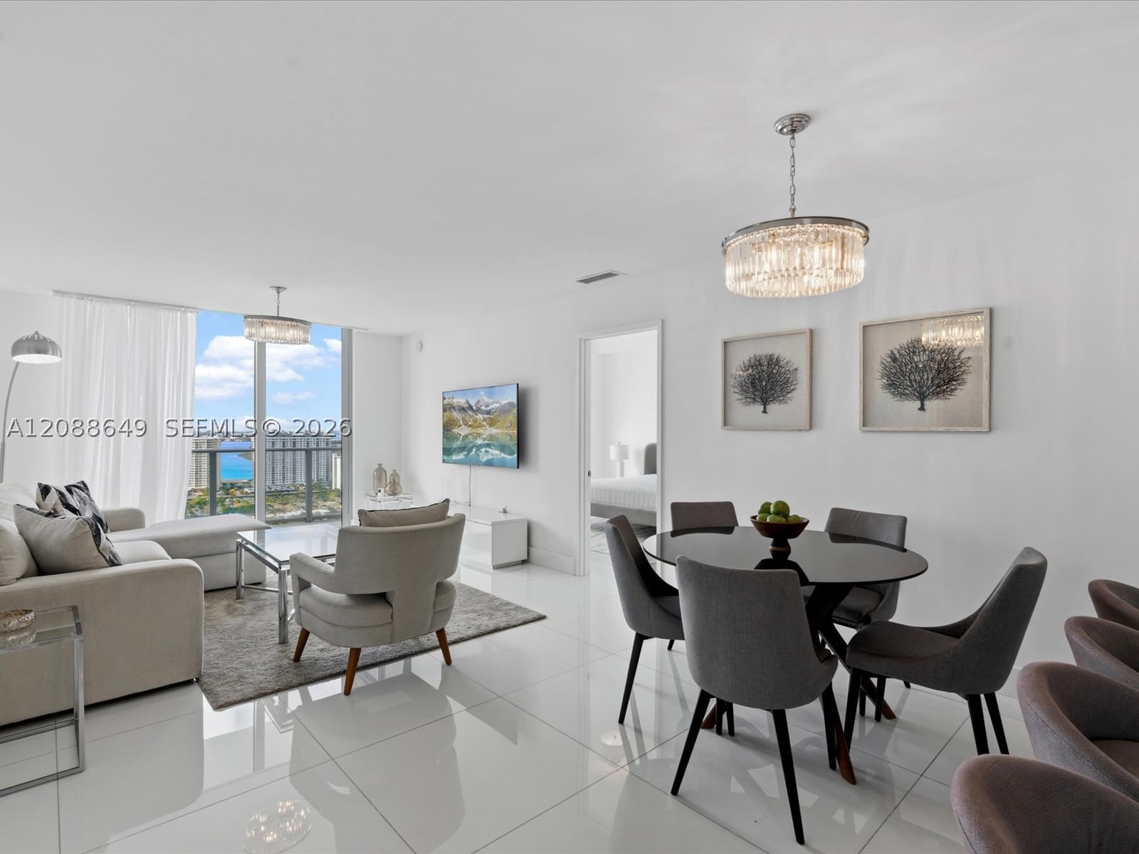 Real estate property located at 300 Sunny Isles Blvd #4-2506, Miami-dade, Parque Towers Condo, Sunny Isles Beach, FL