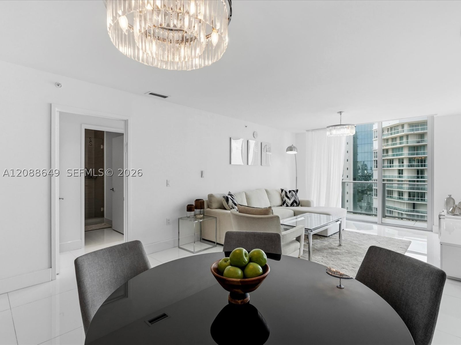 Real estate property located at 300 Sunny Isles Blvd #4-2506, Miami-dade, Parque Towers Condo, Sunny Isles Beach, FL