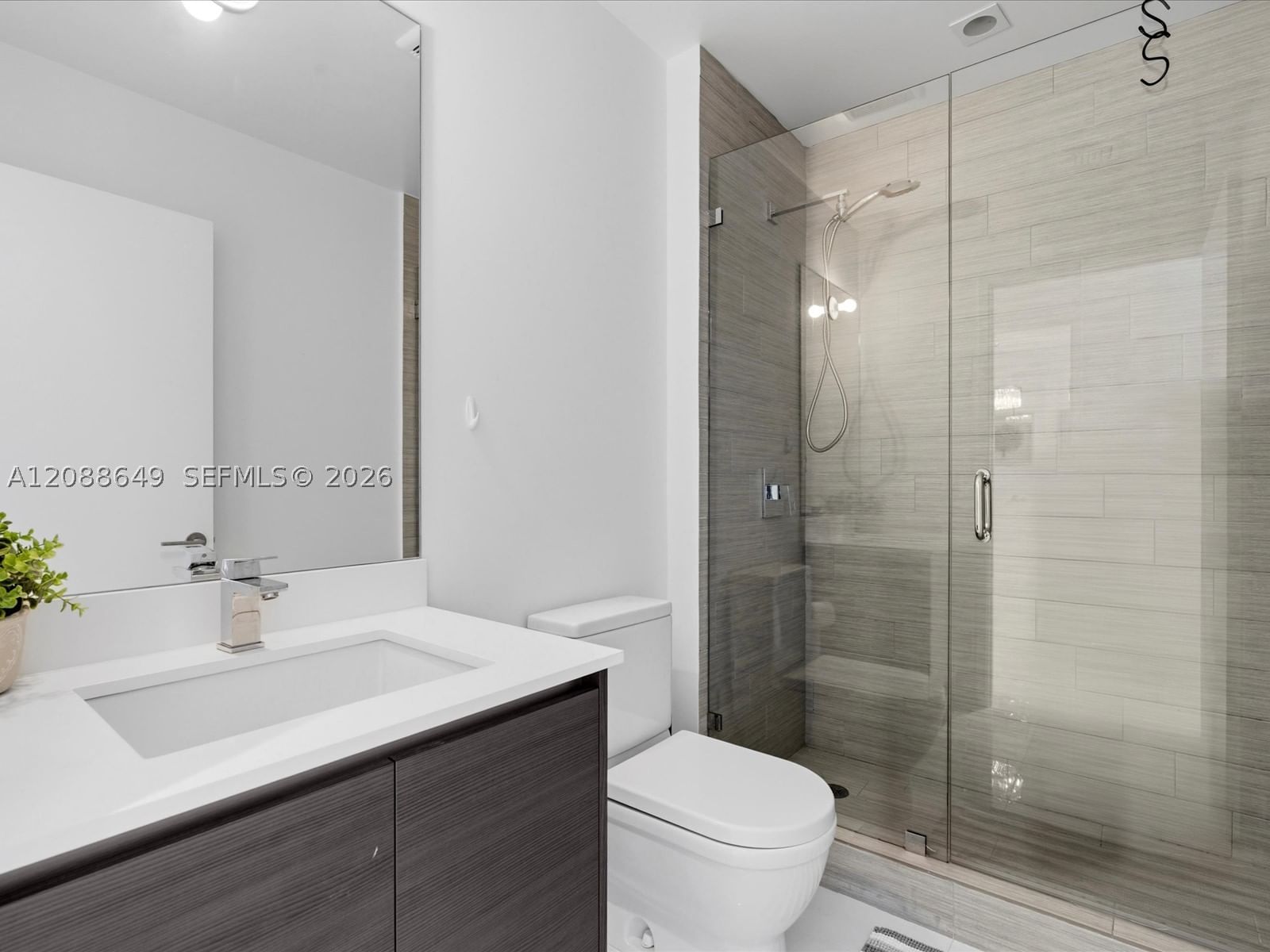 Real estate property located at 300 Sunny Isles Blvd #4-2506, Miami-dade, Parque Towers Condo, Sunny Isles Beach, FL