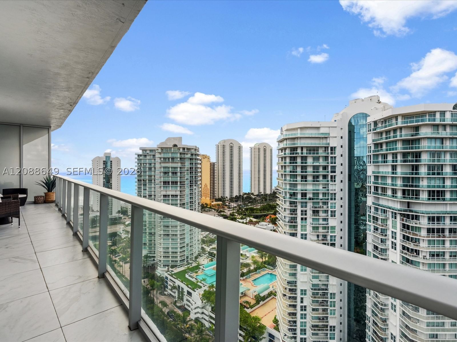 Real estate property located at 300 Sunny Isles Blvd #4-2506, Miami-dade, Parque Towers Condo, Sunny Isles Beach, FL