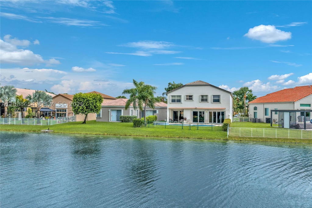 Real estate property located at 15922 14th Pl, Broward, Towngate, Pembroke Pines, FL