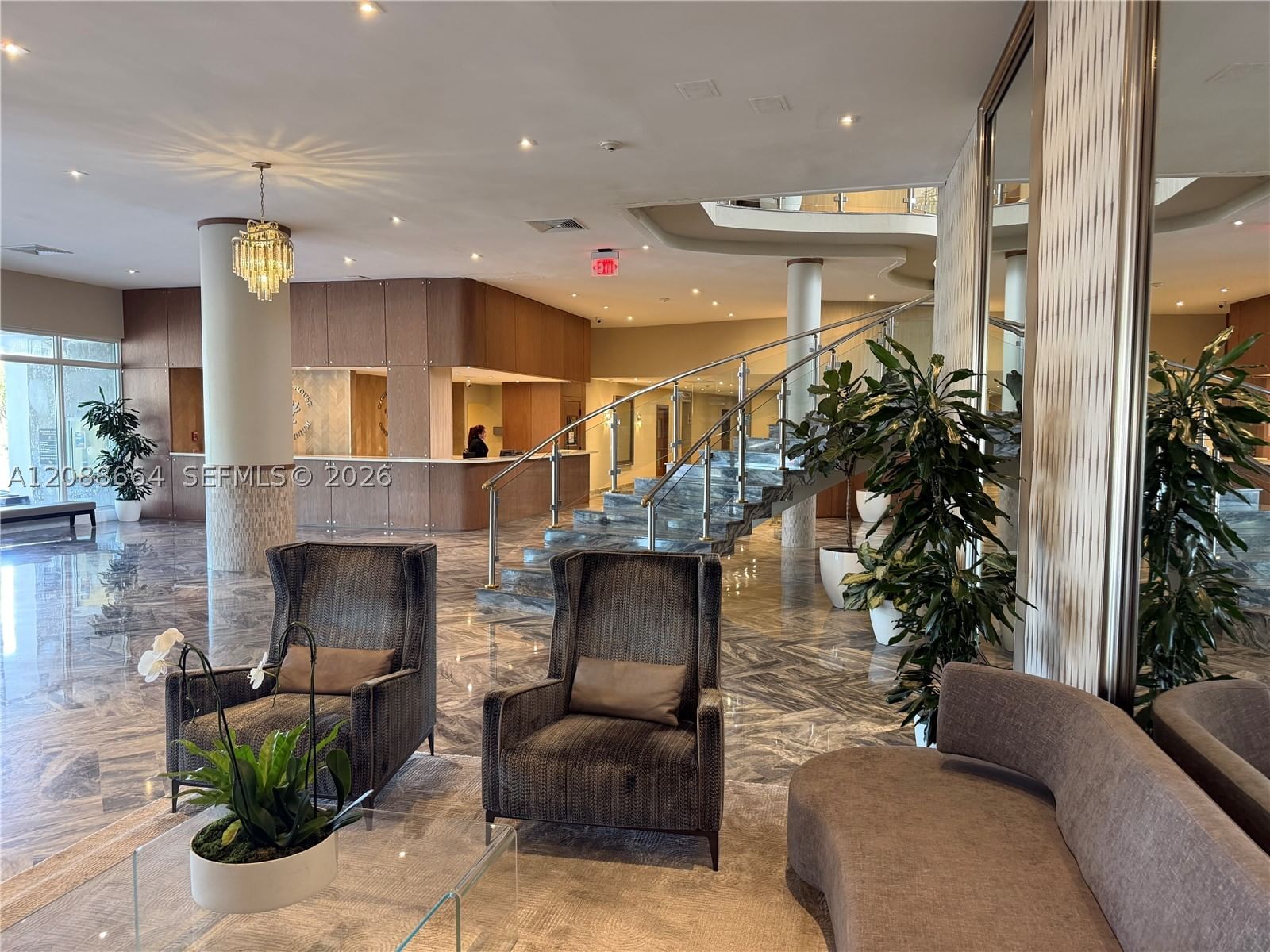 Real estate property located at 5401 Collins Ave #826, Miami-dade, The Carriage House Condo, Miami Beach, FL