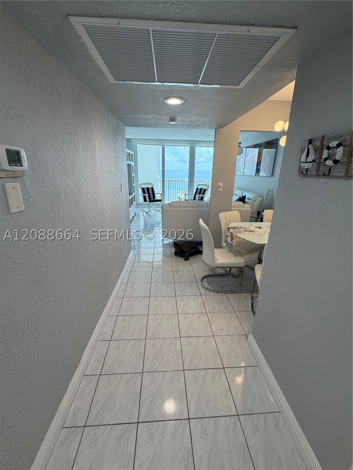 Real estate property located at 5401 Collins Ave #826, Miami-dade, The Carriage House Condo, Miami Beach, FL