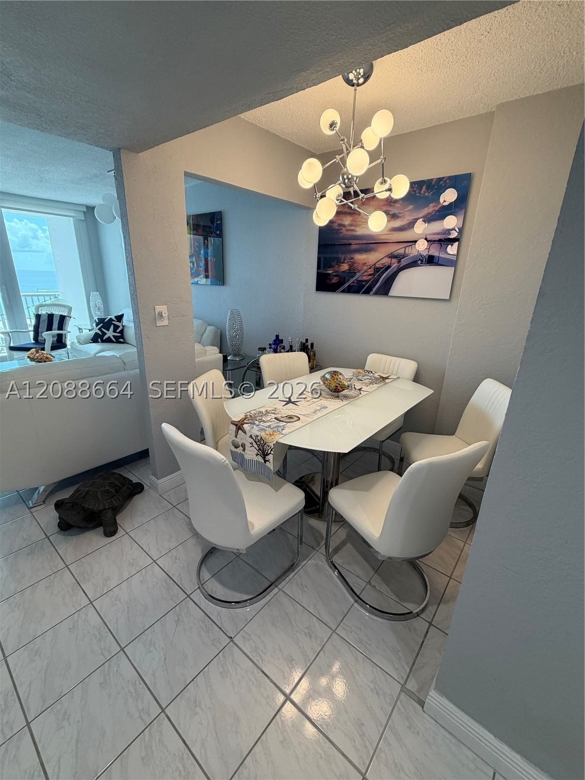Real estate property located at 5401 Collins Ave #826, Miami-dade, The Carriage House Condo, Miami Beach, FL