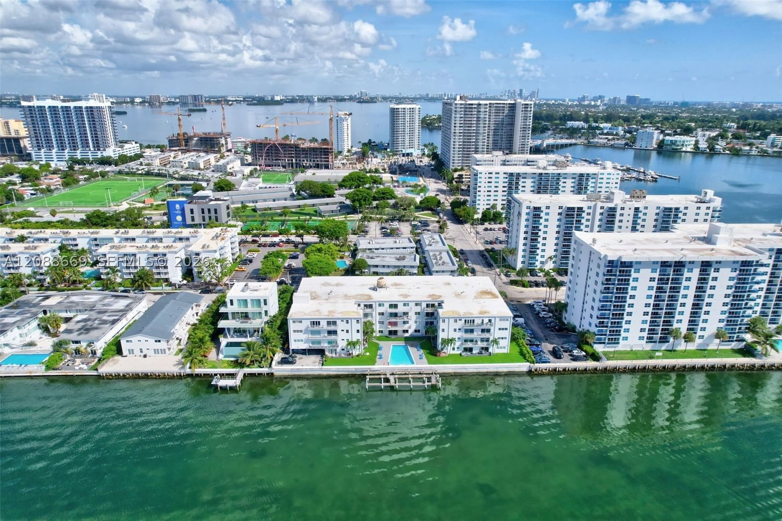 Real estate property located at 1880 Treasure Dr #4M, Miami-dade, Treasure Bay Club Condo, North Bay Village, FL