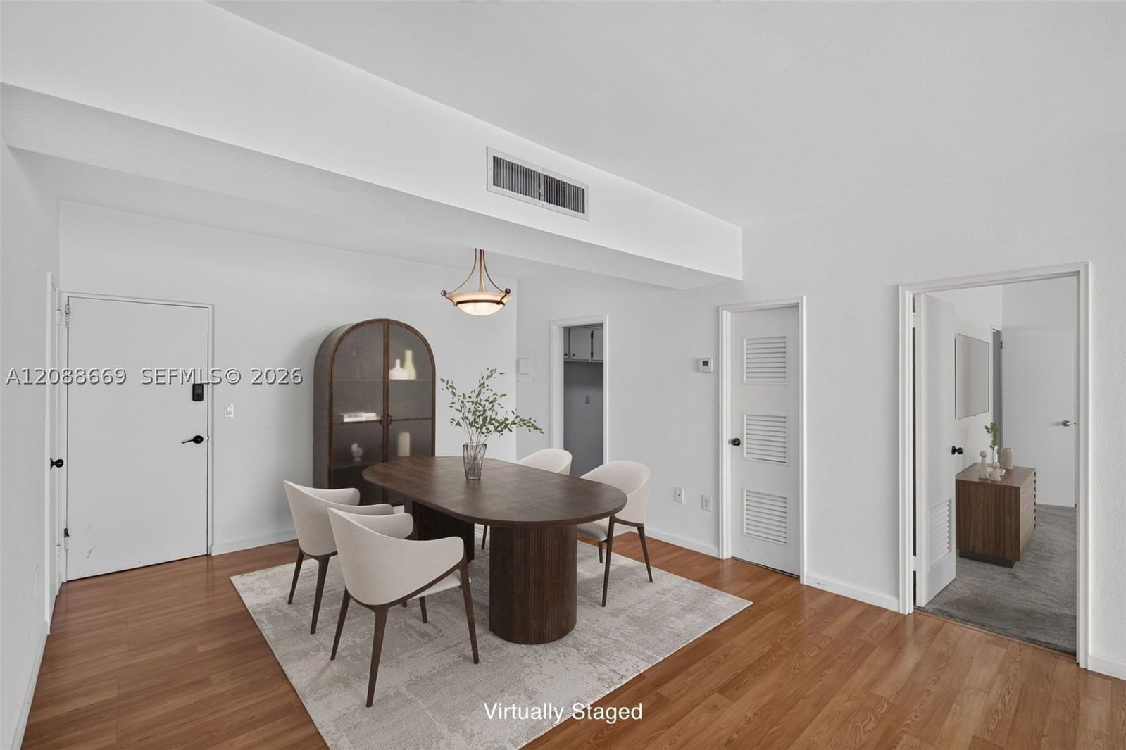 Real estate property located at 1880 Treasure Dr #4M, Miami-dade, Treasure Bay Club Condo, North Bay Village, FL