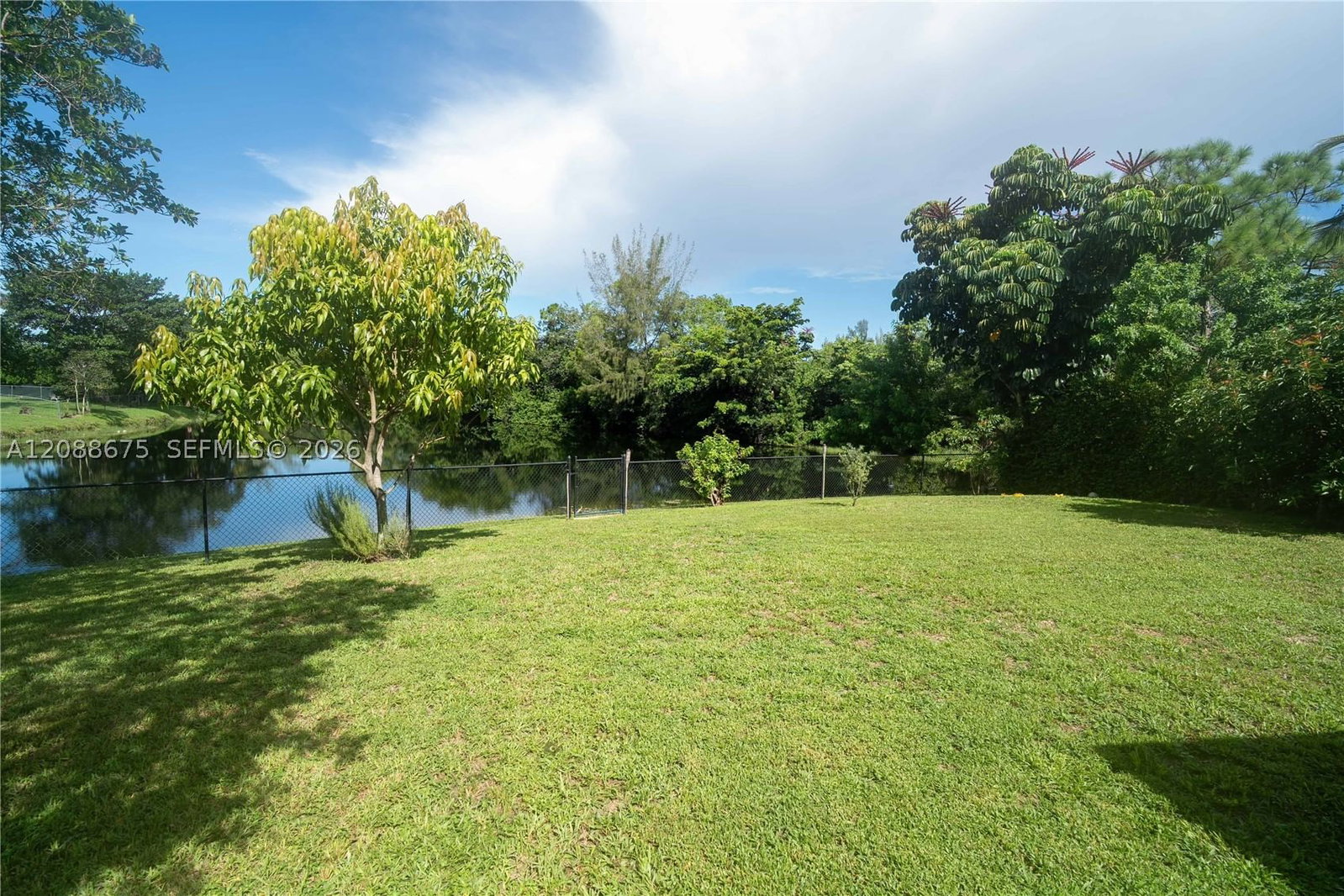 Real estate property located at 8434 57th Dr, Broward, Pine Ridge, Coral Springs, FL