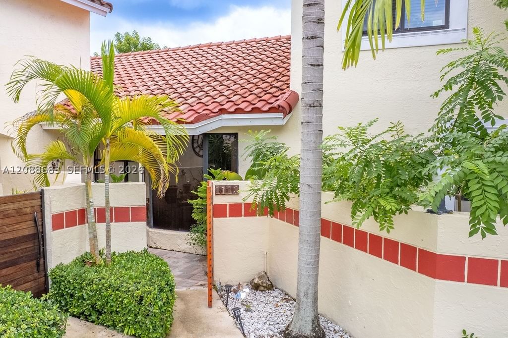 Real estate property located at 1111 San Remo Cir, Miami-dade, San Remo, Homestead, FL