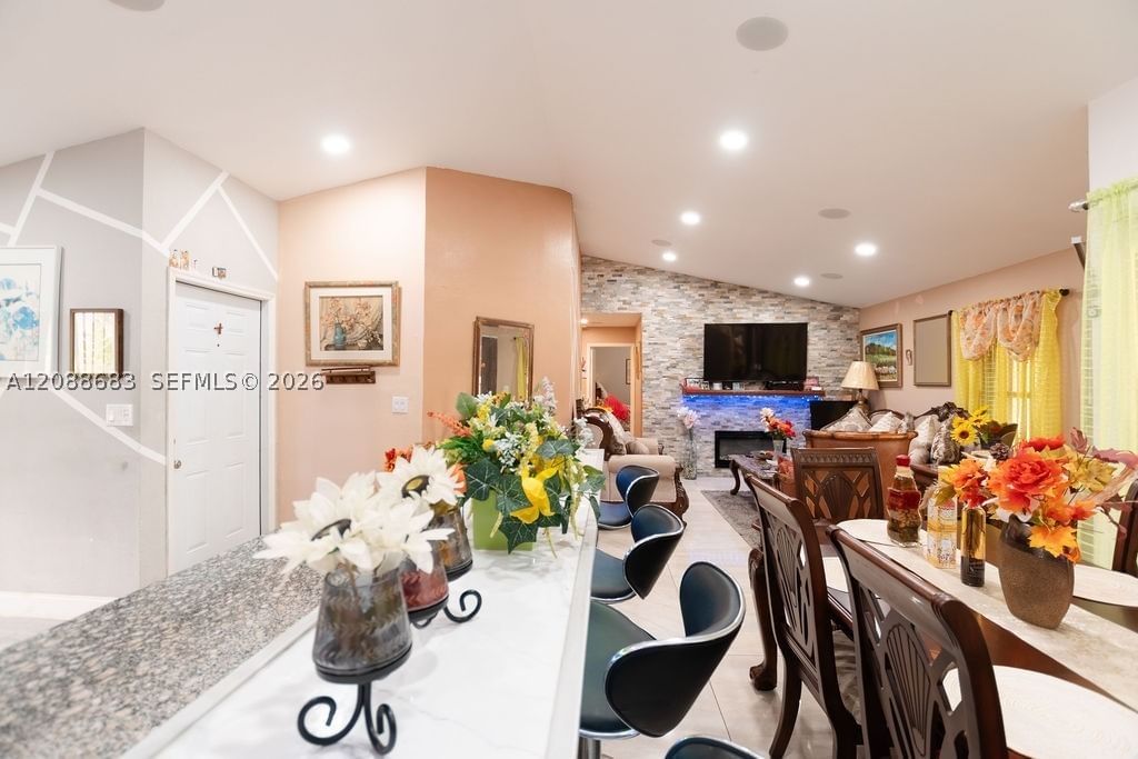 Real estate property located at 1111 San Remo Cir, Miami-dade, San Remo, Homestead, FL