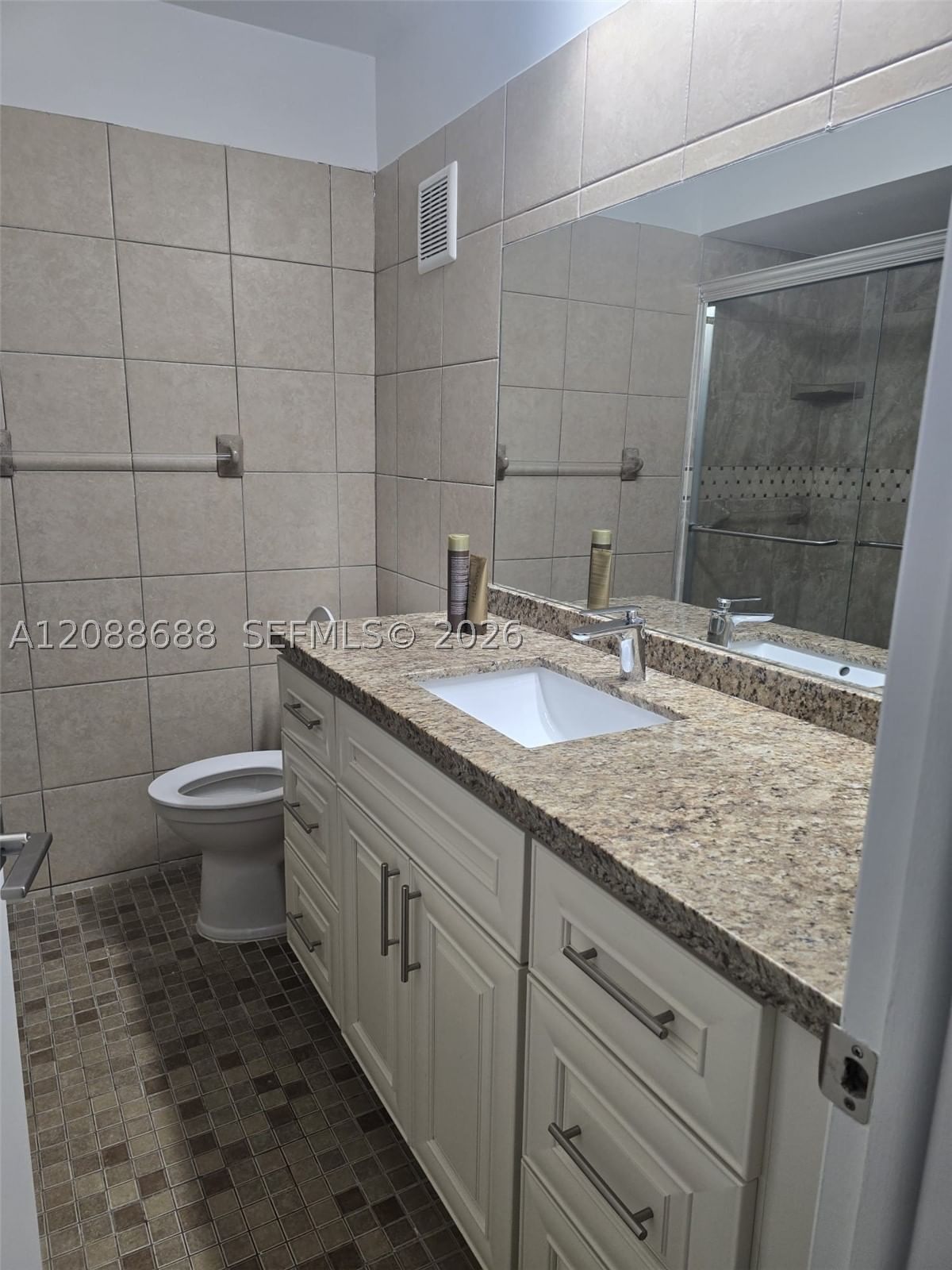 Real estate property located at 303 Racquet Club Rd #311, Broward, Building Five Of Racquet, Weston, FL