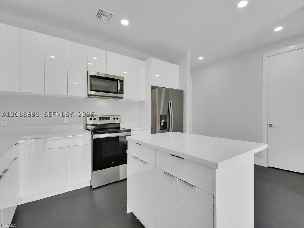 Real estate property located at 5013-5015 24th ST SW, Lee, Lehigh Estates, Lehigh Acres, FL