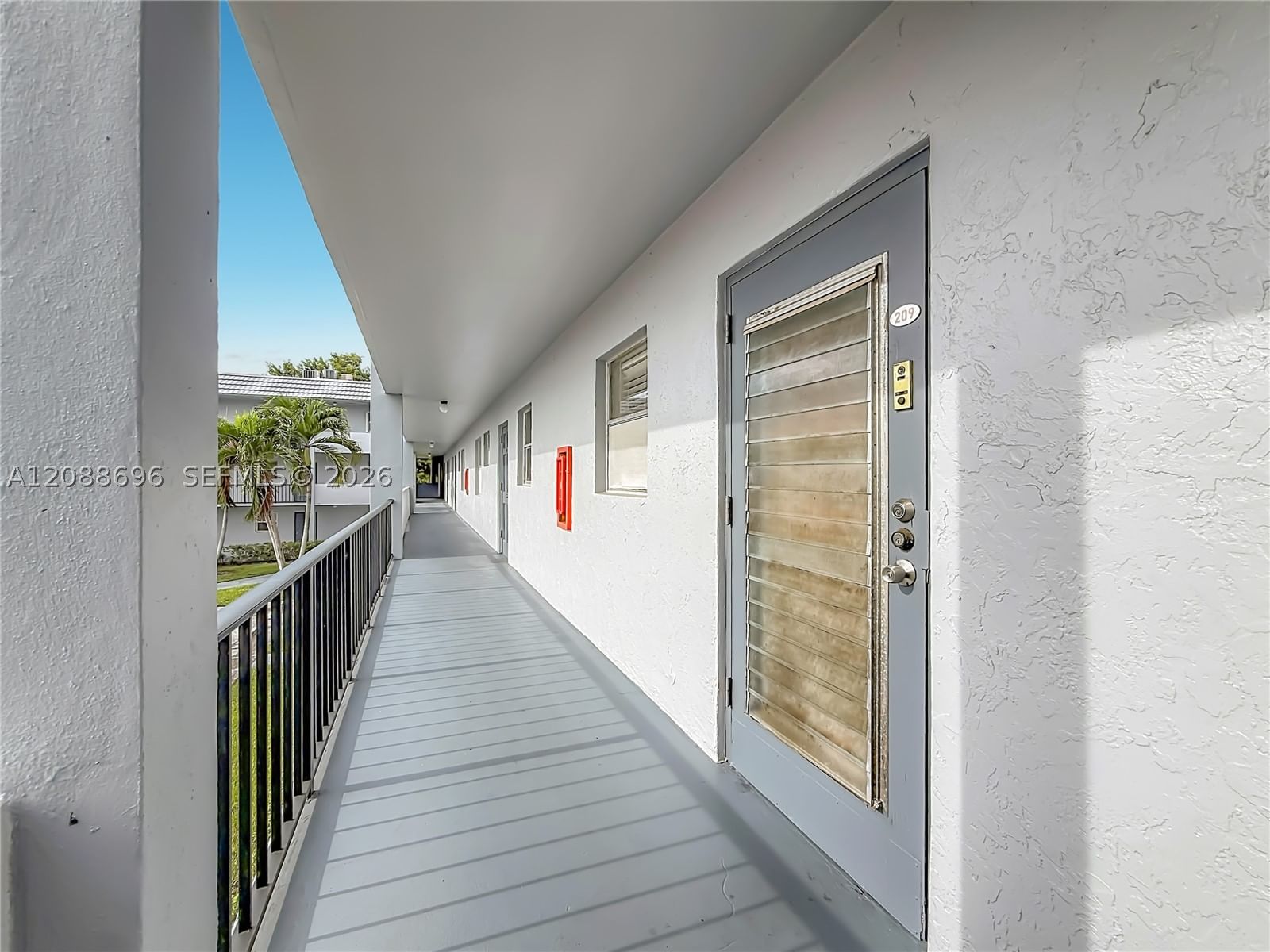 Real estate property located at 8390 Sands Point Blvd F209, Broward, Sands Point Condominium Ii, Tamarac, FL