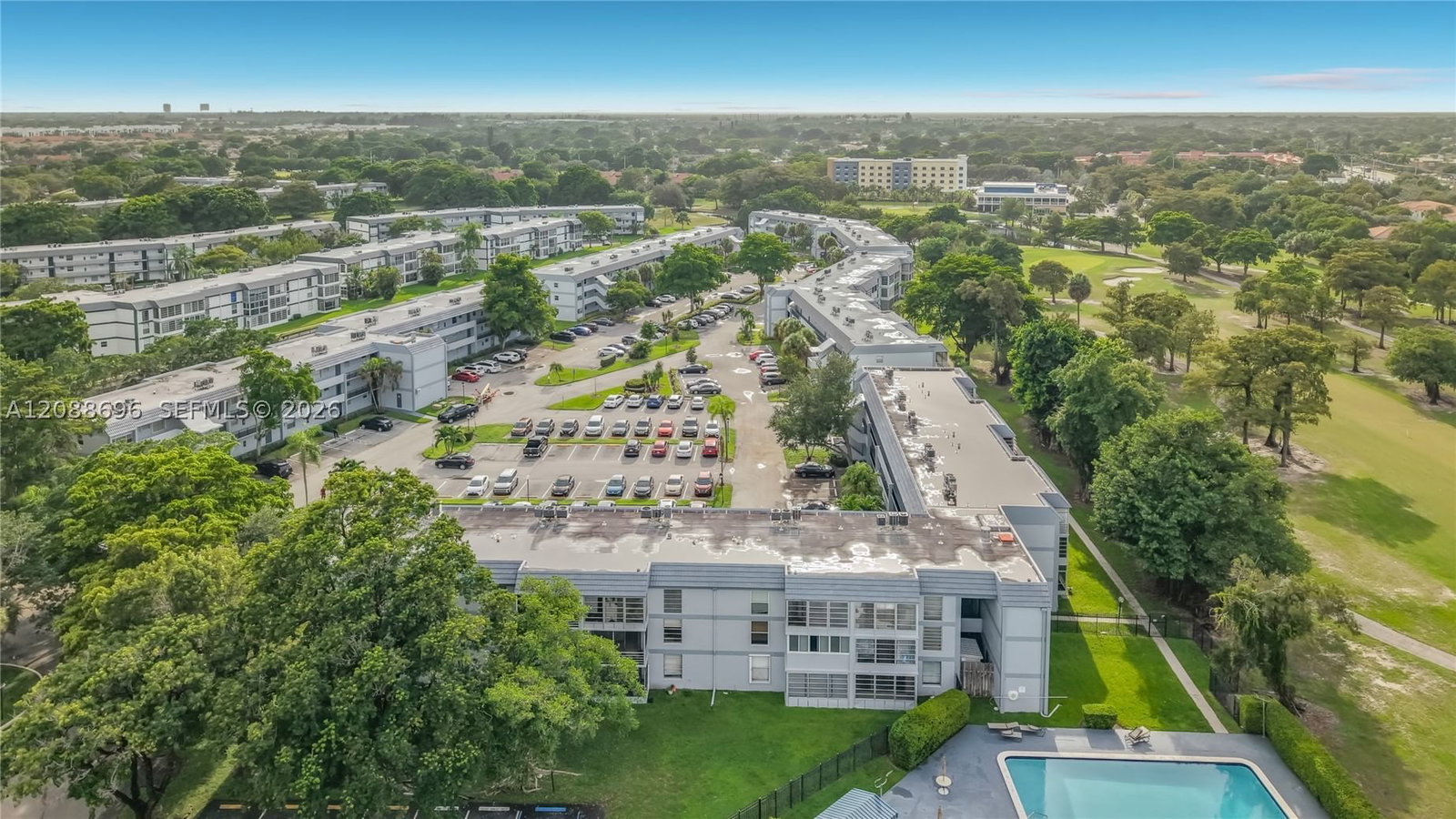 Real estate property located at 8390 Sands Point Blvd F209, Broward, Sands Point Condominium Ii, Tamarac, FL