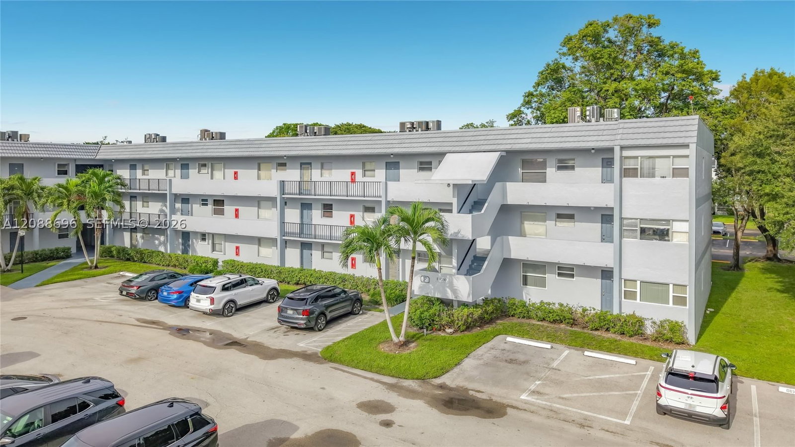 Real estate property located at 8390 Sands Point Blvd F209, Broward, Sands Point Condominium Ii, Tamarac, FL