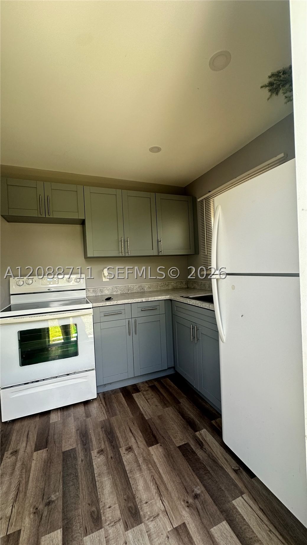 Real estate property located at 3633 12th Ct, Broward, Brysa Park, Fort Lauderdale, FL