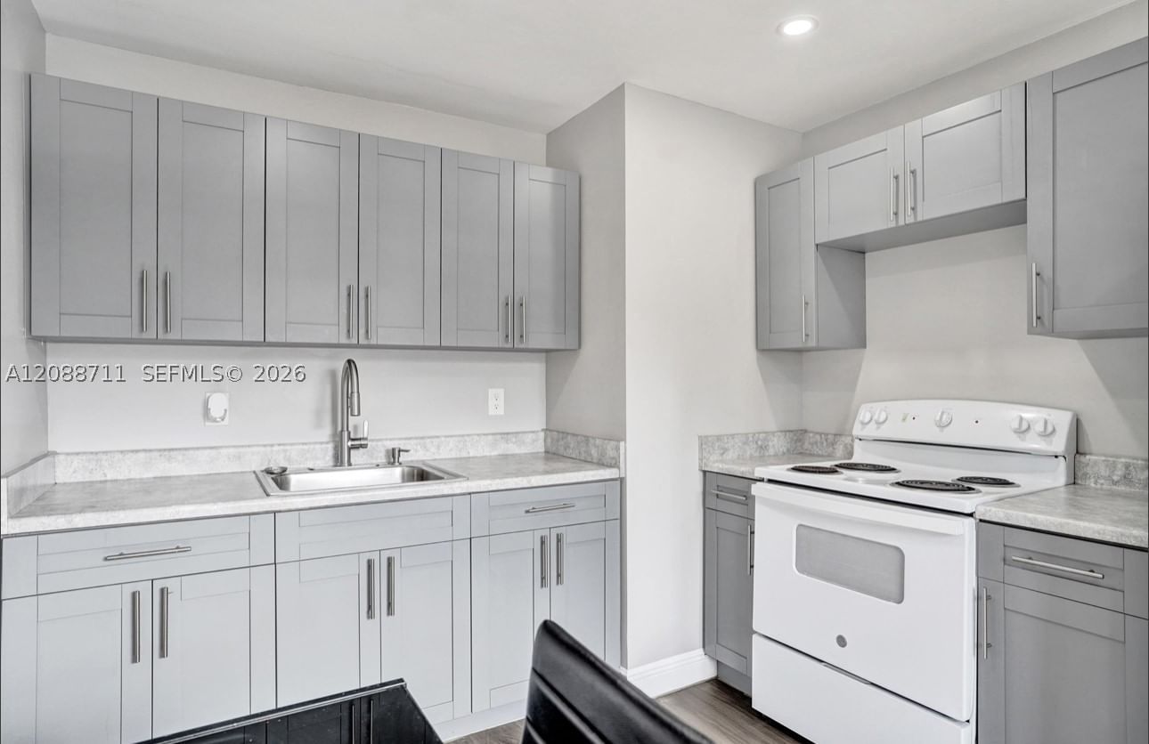 Real estate property located at 3633 12th Ct, Broward, Brysa Park, Fort Lauderdale, FL