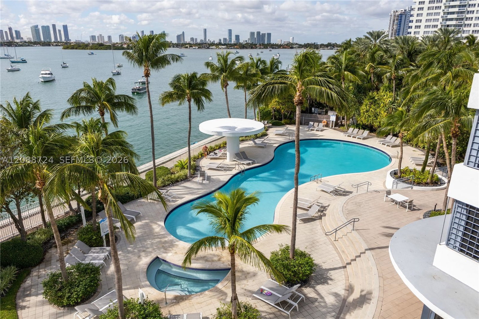 Real estate property located at 1330 West Ave #1111, Miami-dade, The Waverly At South Beac, Miami Beach, FL