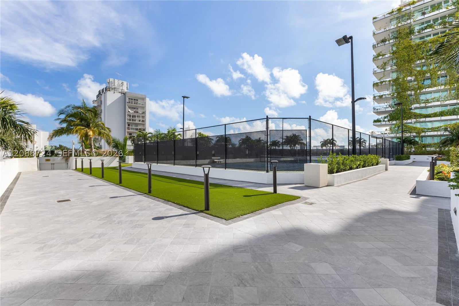 Real estate property located at 1330 West Ave #1111, Miami-dade, The Waverly At South Beac, Miami Beach, FL