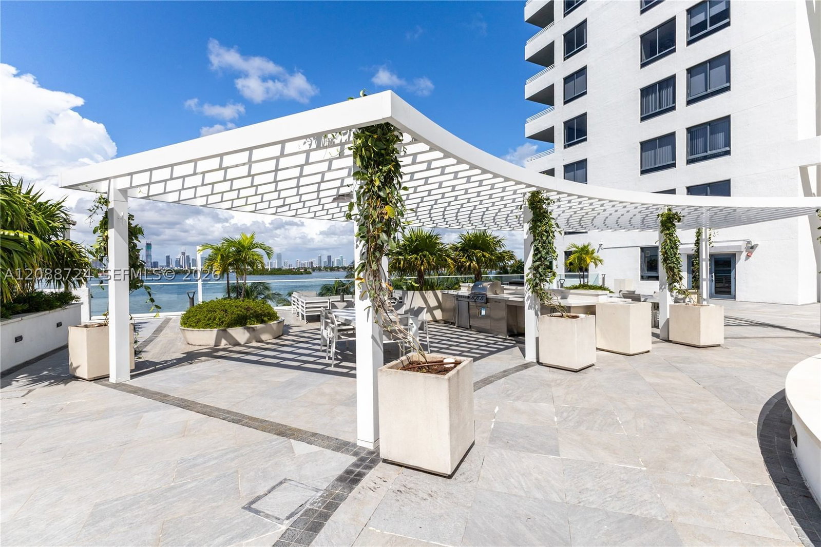 Real estate property located at 1330 West Ave #1111, Miami-dade, The Waverly At South Beac, Miami Beach, FL