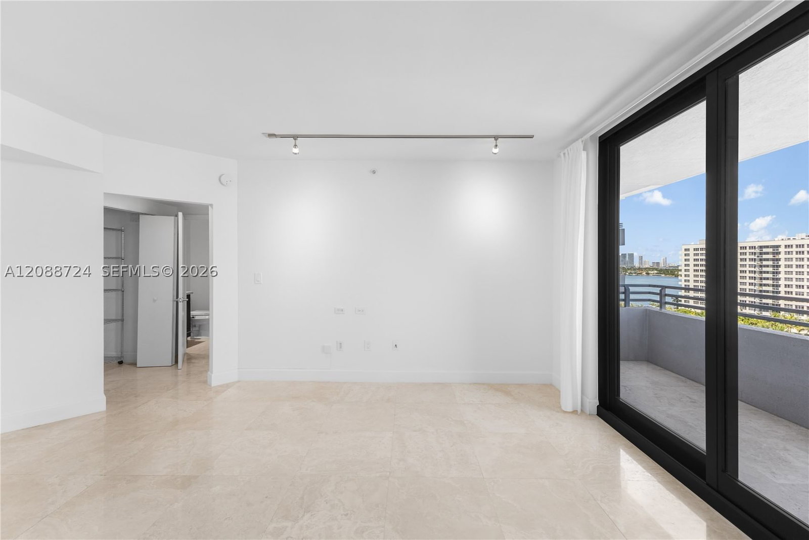Real estate property located at 1330 West Ave #1111, Miami-dade, The Waverly At South Beac, Miami Beach, FL