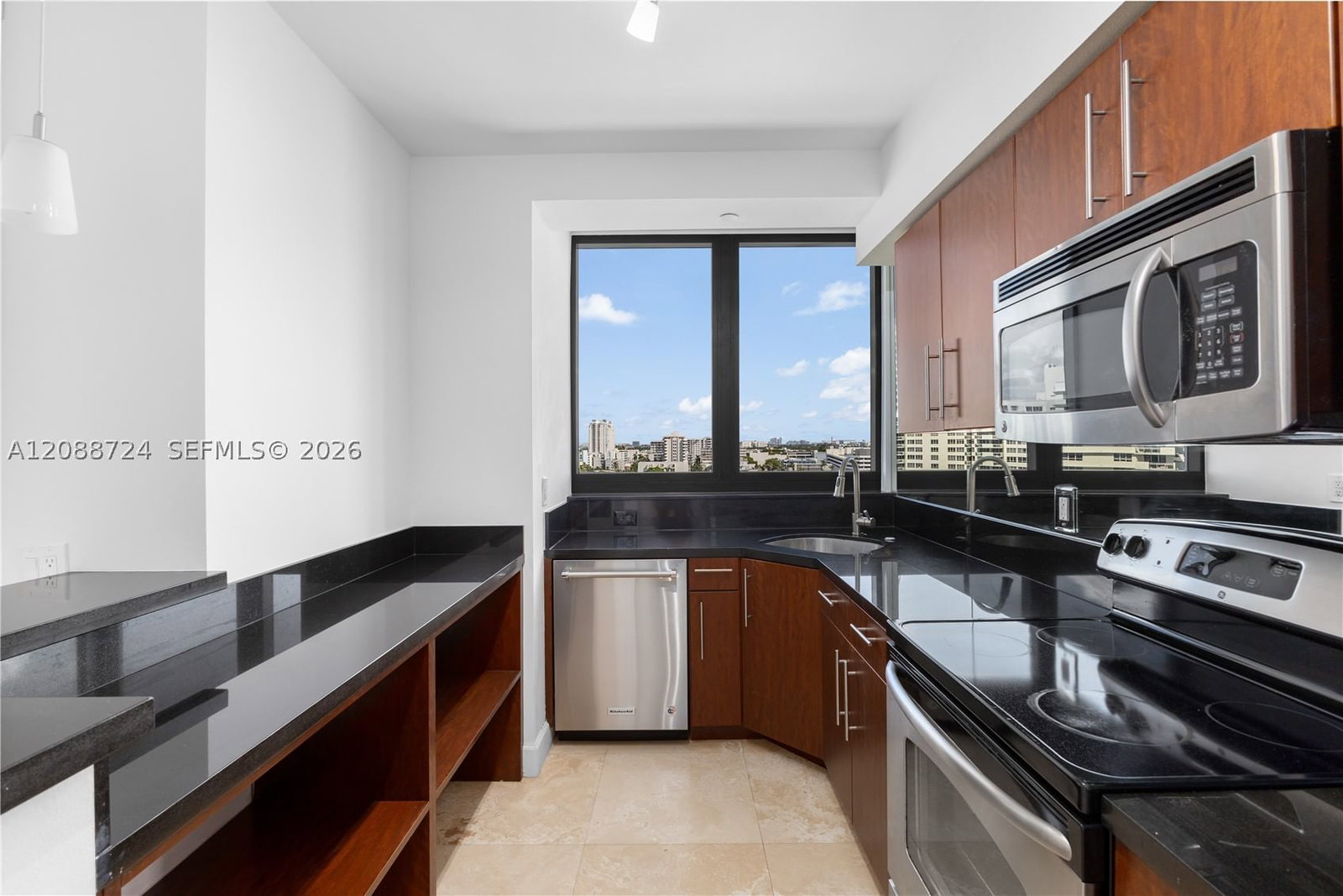 Real estate property located at 1330 West Ave #1111, Miami-dade, The Waverly At South Beac, Miami Beach, FL