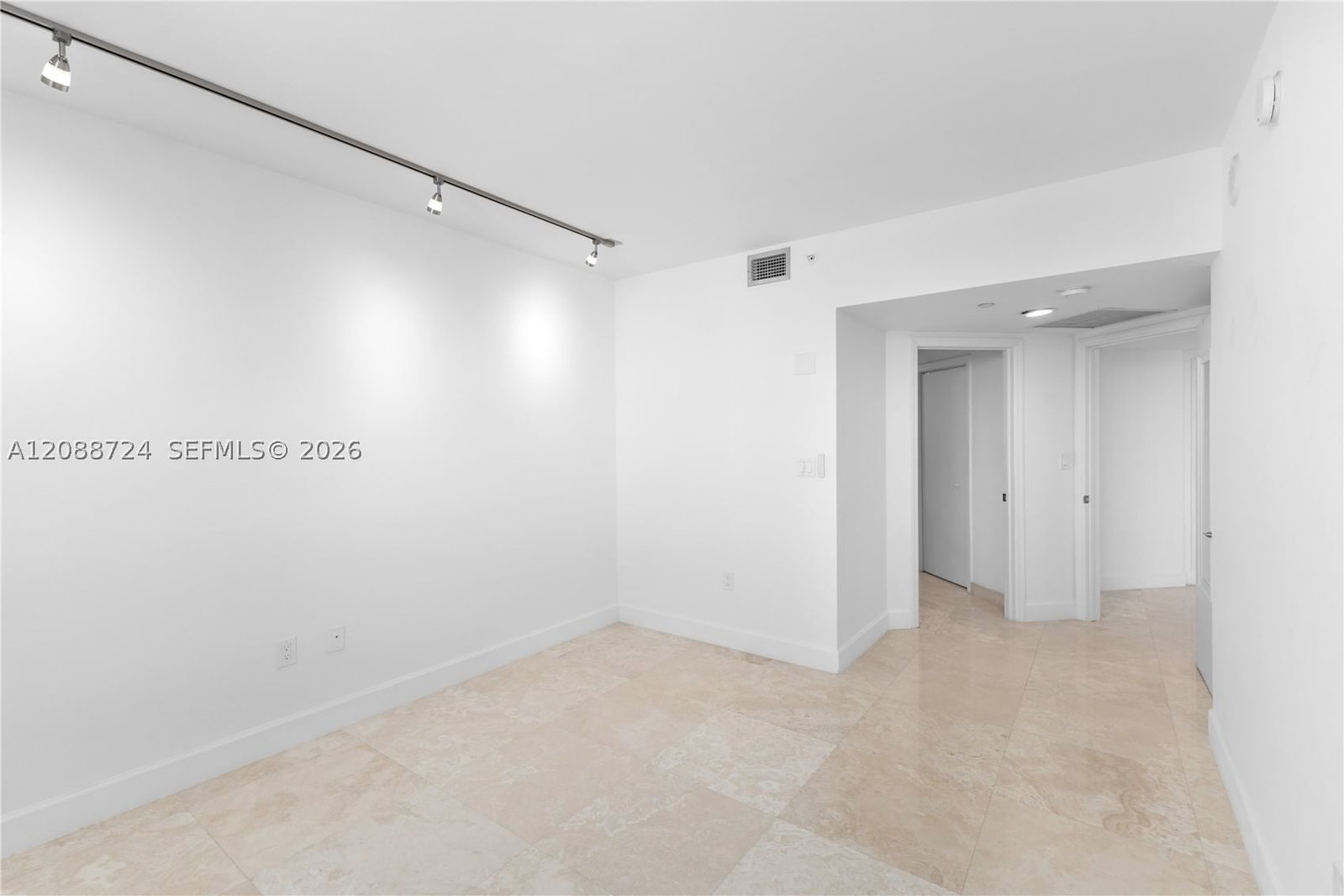 Real estate property located at 1330 West Ave #1111, Miami-dade, The Waverly At South Beac, Miami Beach, FL
