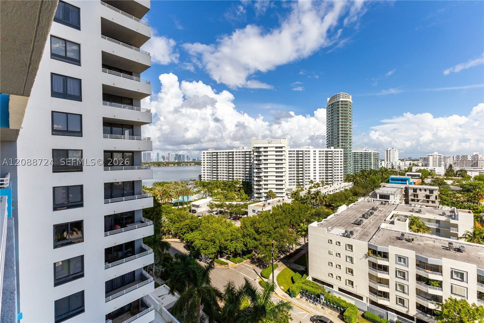 Real estate property located at 1330 West Ave #1111, Miami-dade, The Waverly At South Beac, Miami Beach, FL