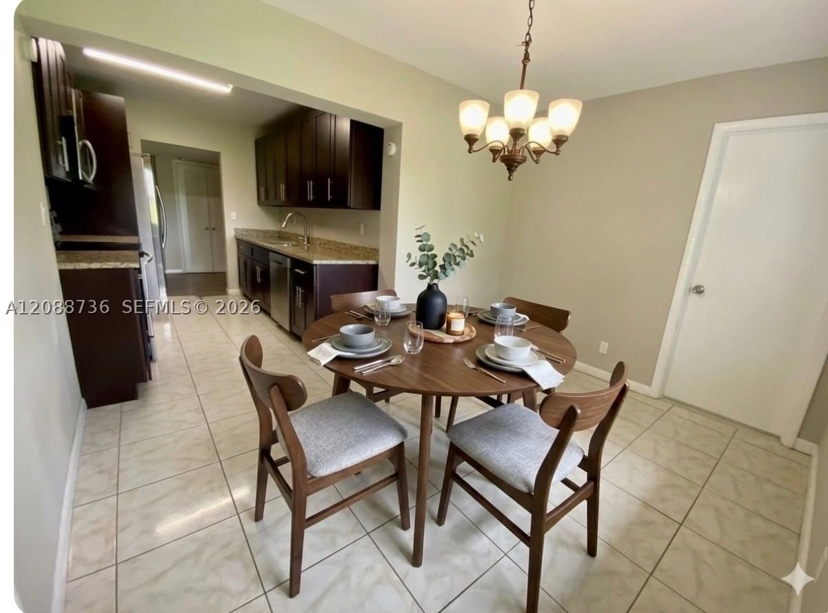 Real estate property located at 6105 Royal Poinciana Ln, Broward, Woodlands Sec Eight, Tamarac, FL