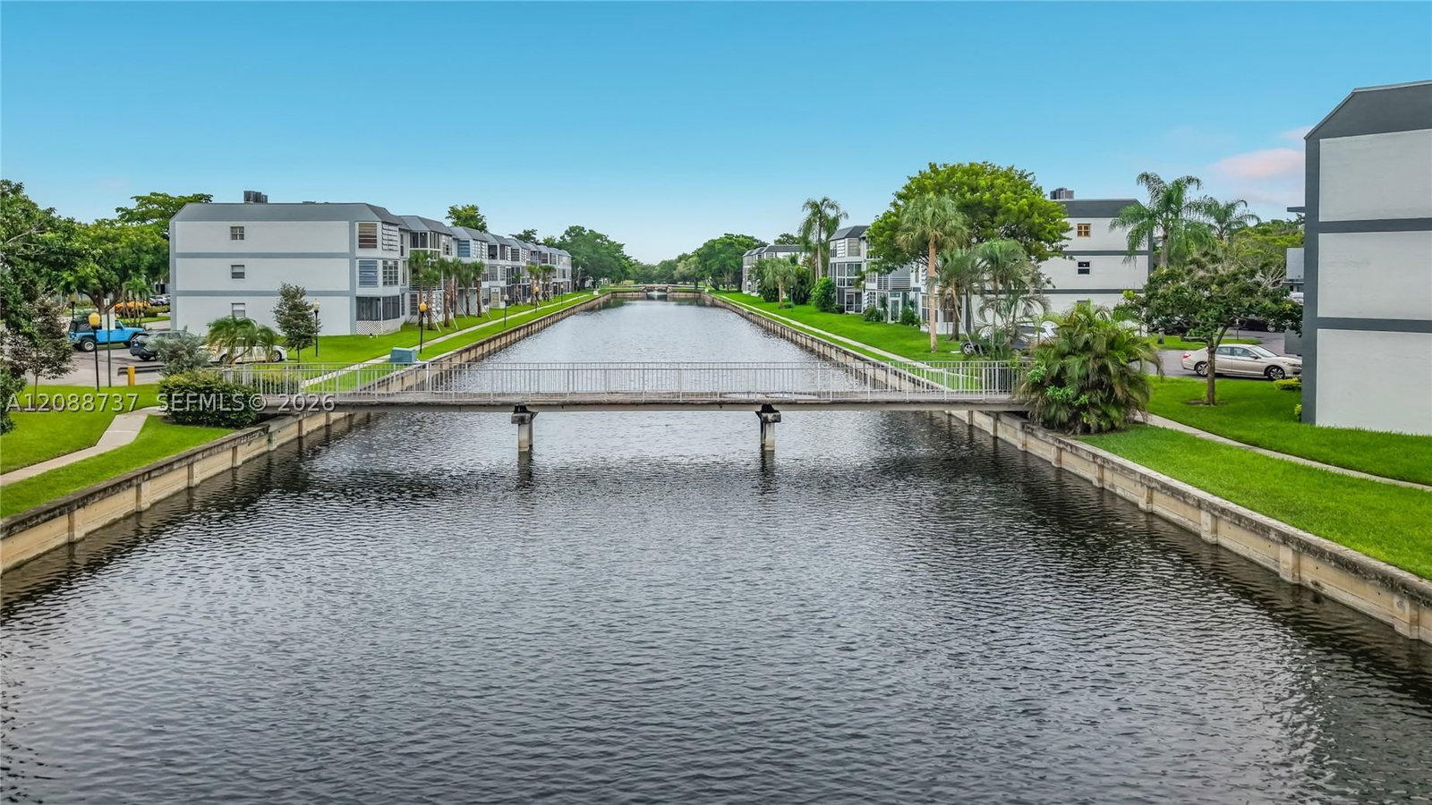 Real estate property located at 8370 Sands Point Blvd H208, Broward, Sands Point Condominium I, Tamarac, FL