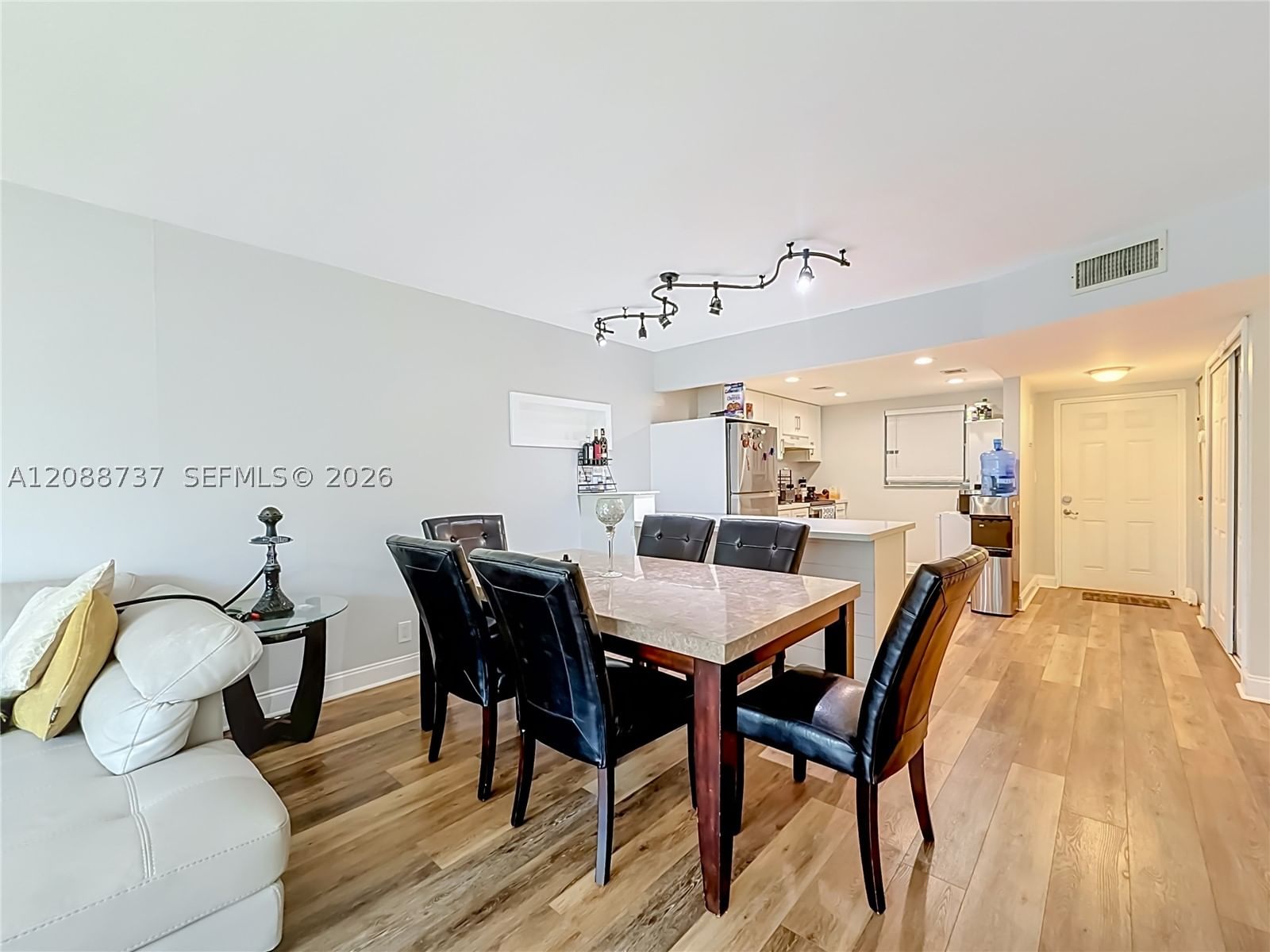 Real estate property located at 8370 Sands Point Blvd H208, Broward, Sands Point Condominium I, Tamarac, FL