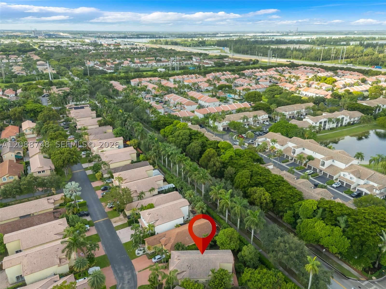 Real estate property located at 5380 113th Pl, Miami-dade, Doral Landings East, Doral, FL