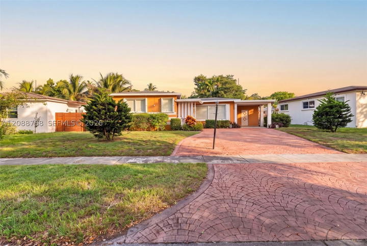Real estate property located at 12140 Miami Ct, Miami-dade, Breezeswept Estates, North Miami, FL