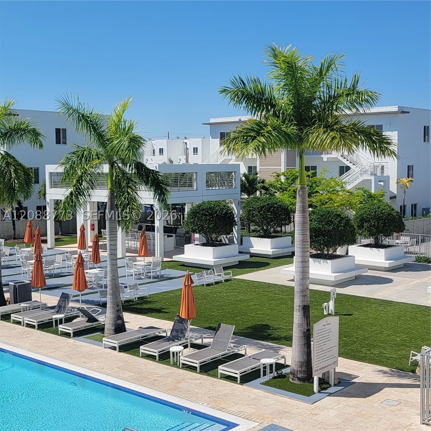 Real estate property located at 10440 67th St #10440, Miami-dade, Landmark At Doral Central, Doral, FL