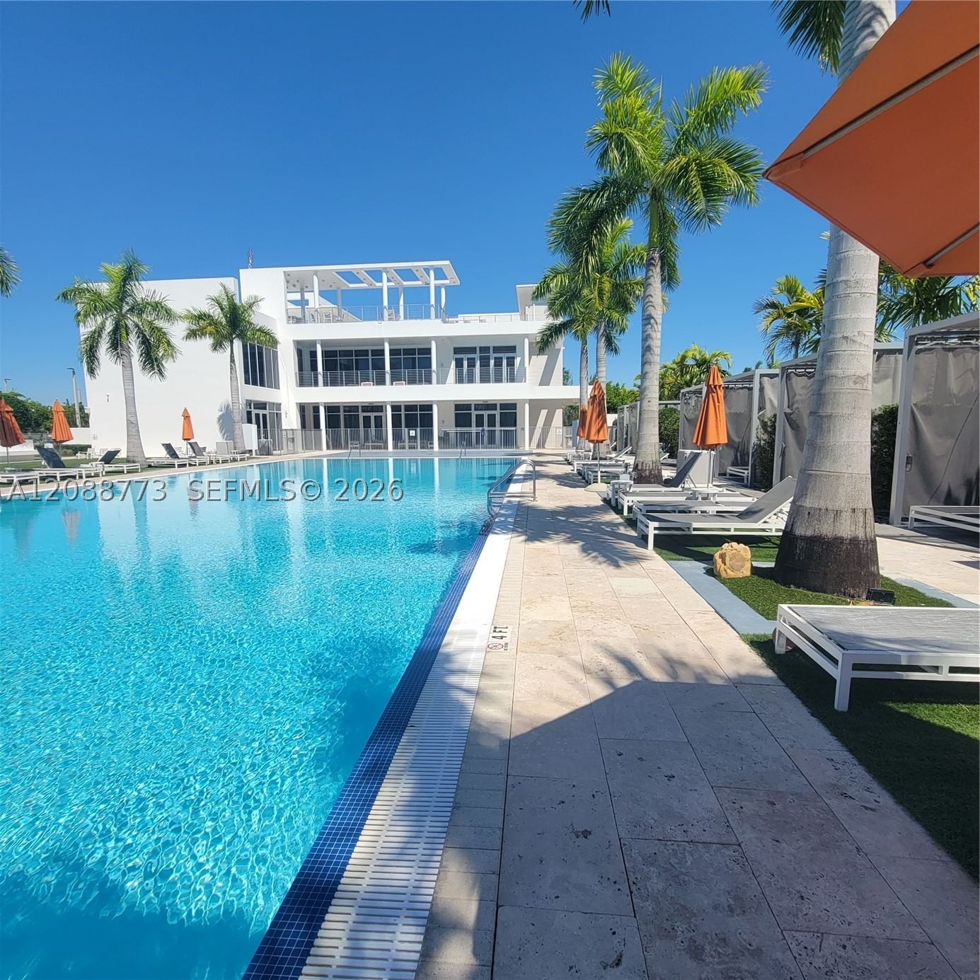 Real estate property located at 10440 67th St #10440, Miami-dade, Landmark At Doral Central, Doral, FL