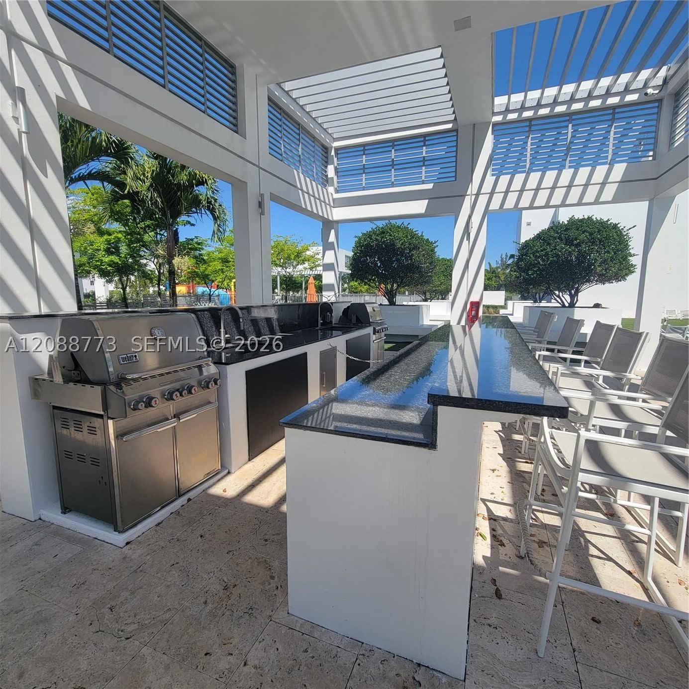 Real estate property located at 10440 67th St #10440, Miami-dade, Landmark At Doral Central, Doral, FL