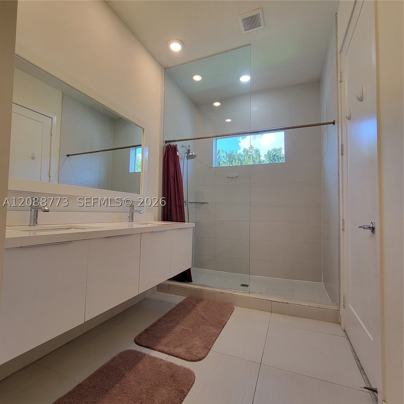 Real estate property located at 10440 67th St #10440, Miami-dade, Landmark At Doral Central, Doral, FL
