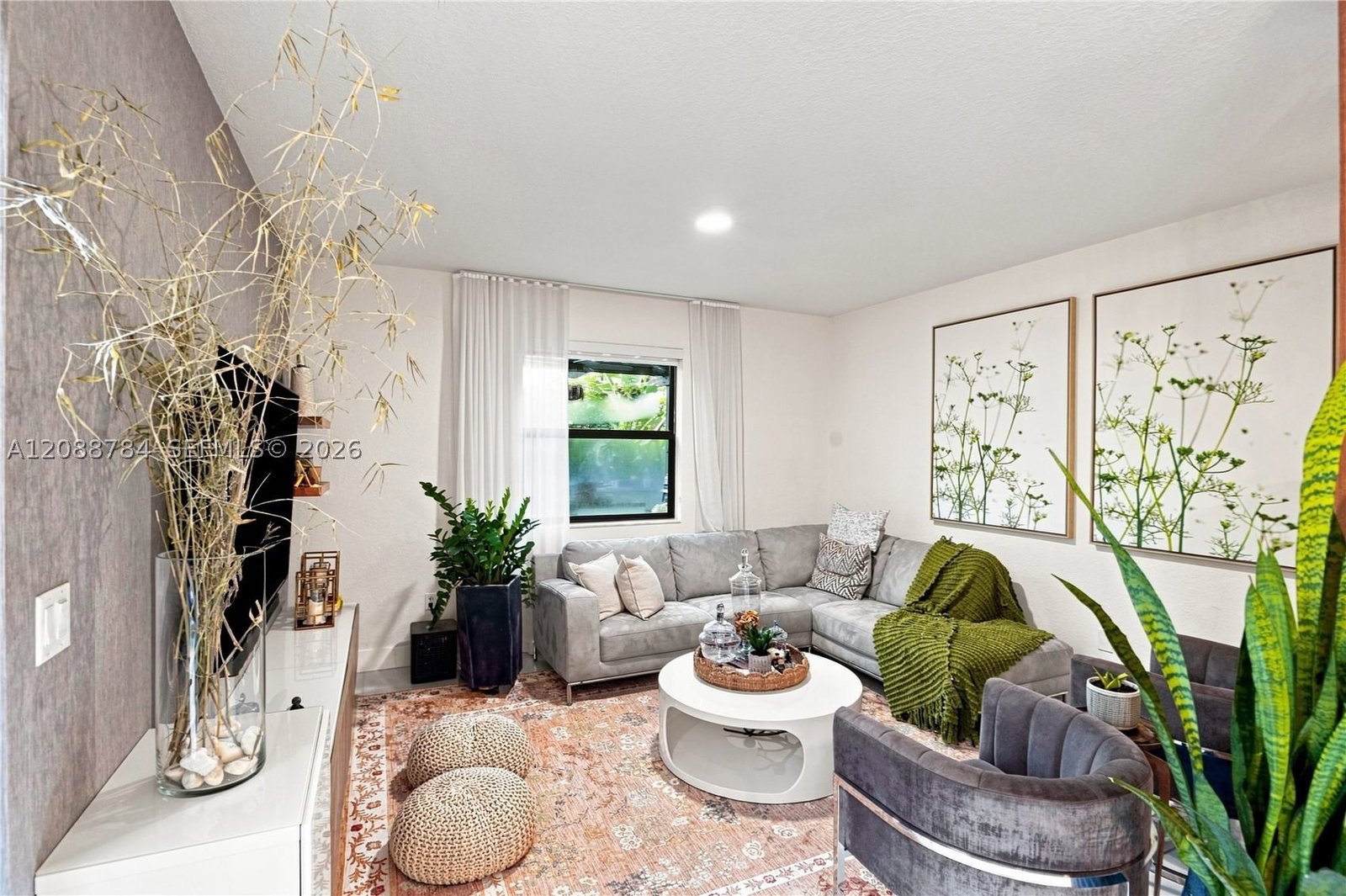 Real estate property located at 3440 110th St, Miami-dade, Aquabella North, Hialeah, FL