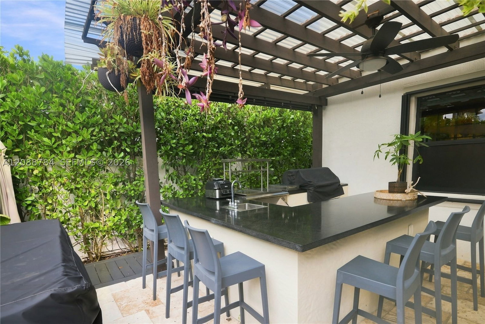 Real estate property located at 3440 110th St, Miami-dade, Aquabella North, Hialeah, FL