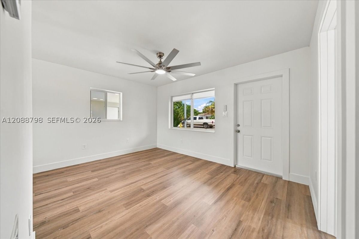 Real estate property located at 6510 20th Ct, Broward, Welwyn Park, Miramar, FL