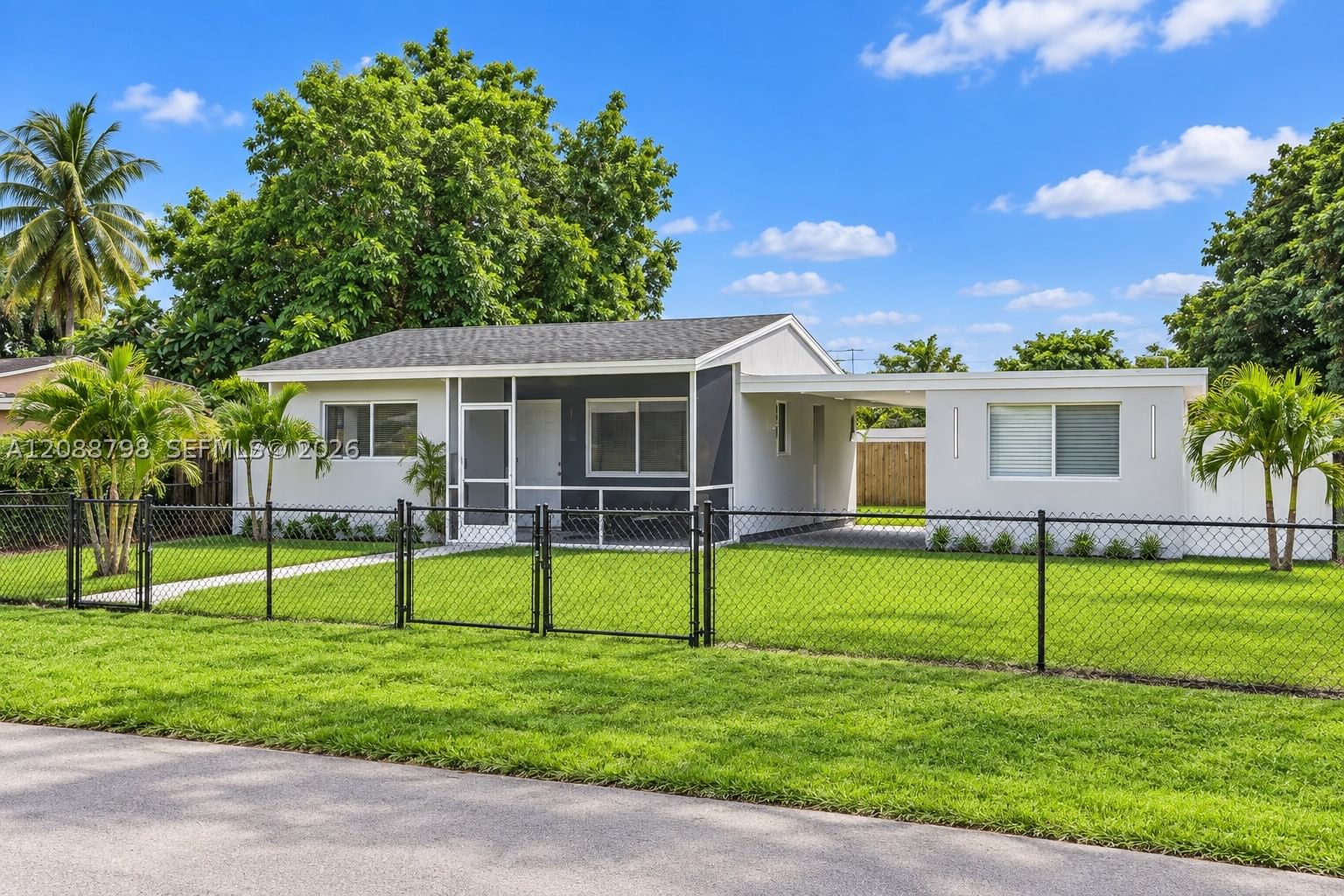 Real estate property located at 6510 20th Ct, Broward, Welwyn Park, Miramar, FL