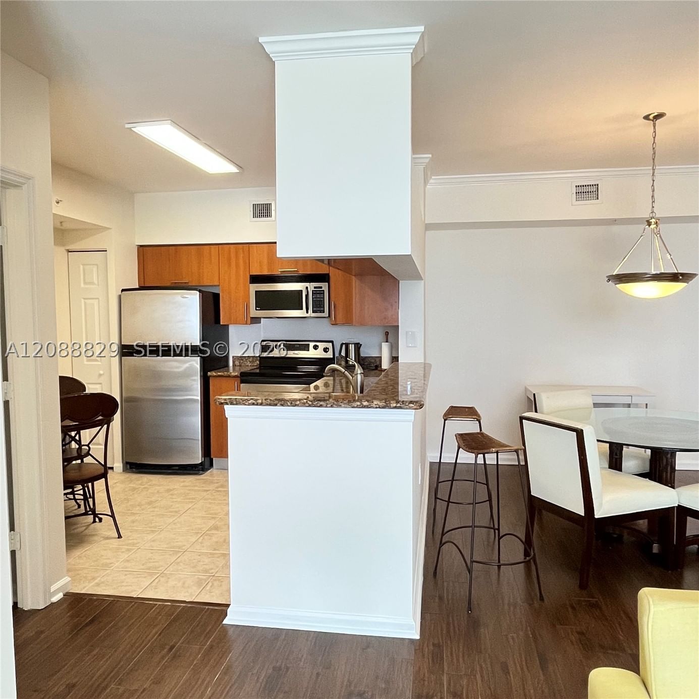 Real estate property located at 17100 Bay Rd #1906, Miami-dade, Porto Bellagio Condo, Sunny Isles Beach, FL
