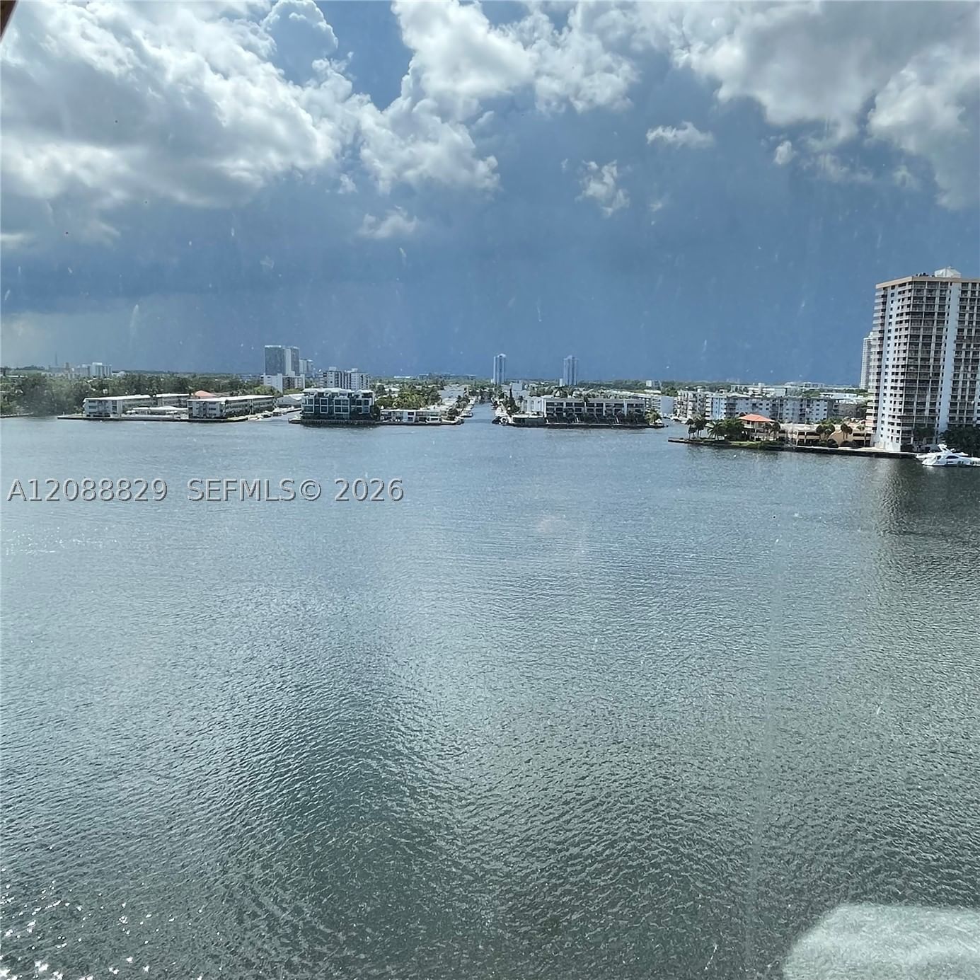 Real estate property located at 17100 Bay Rd #1906, Miami-dade, Porto Bellagio Condo, Sunny Isles Beach, FL