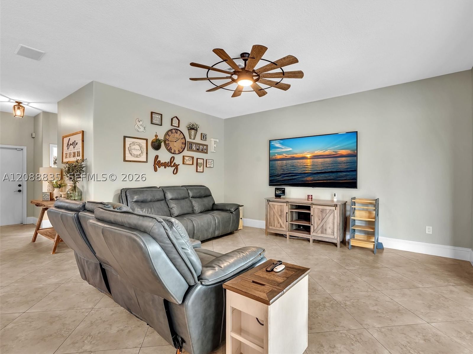 Real estate property located at 16369 16 Street, Broward, Heftler Homes At Pembroke, Pembroke Pines, FL