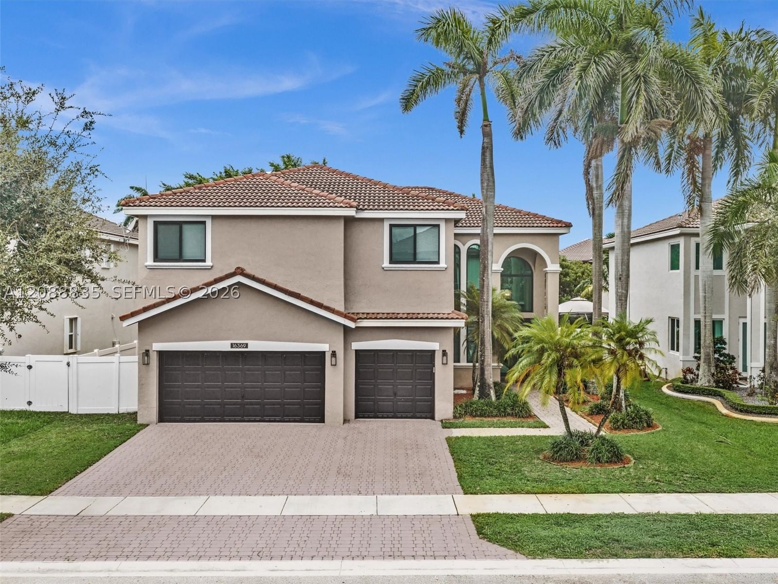 Real estate property located at 16369 16 Street, Broward, Heftler Homes At Pembroke, Pembroke Pines, FL
